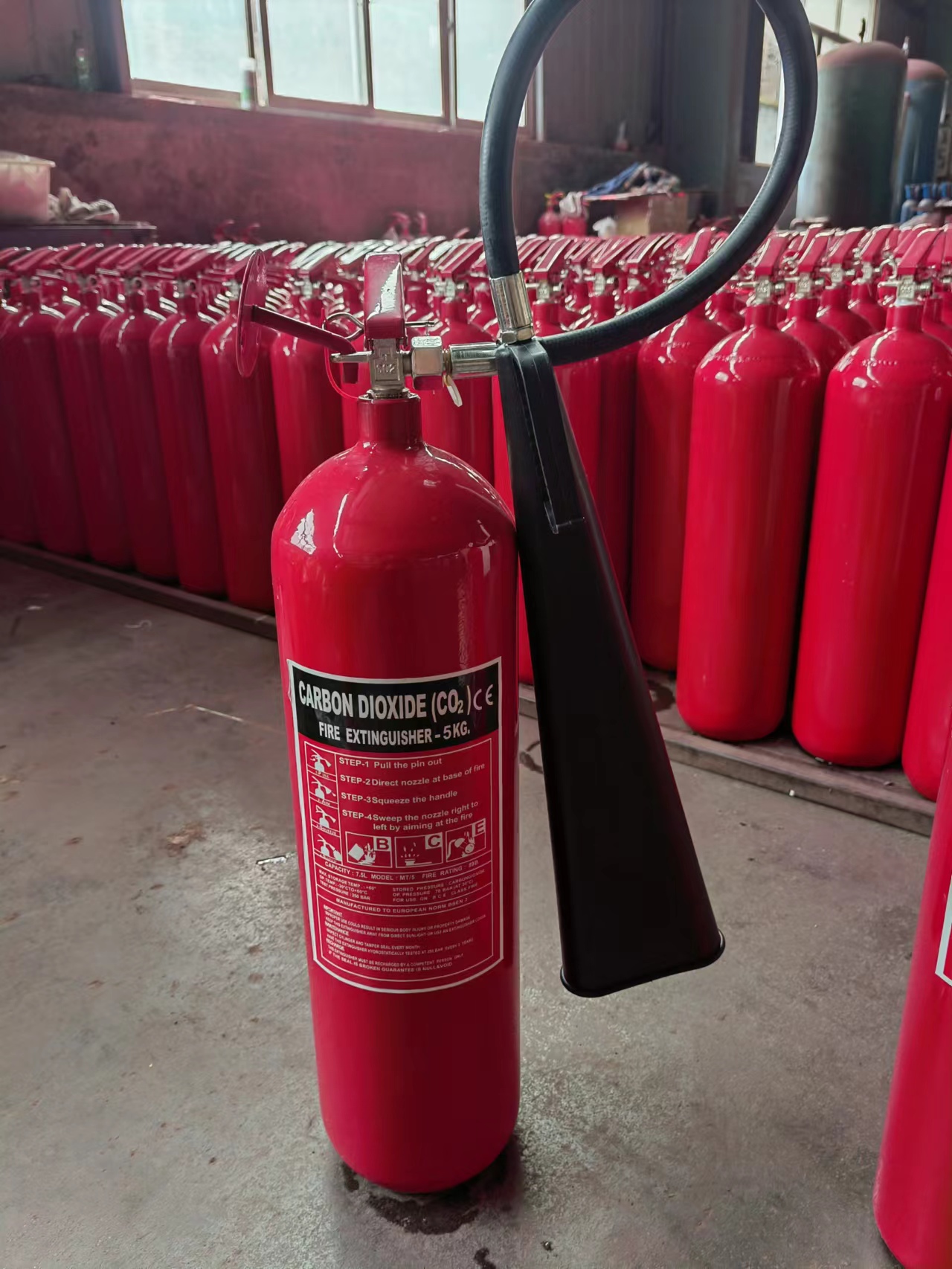 Wholesale 5KG Portable CO2 Carbon Dioxide Fire Extinguisher For Ghana