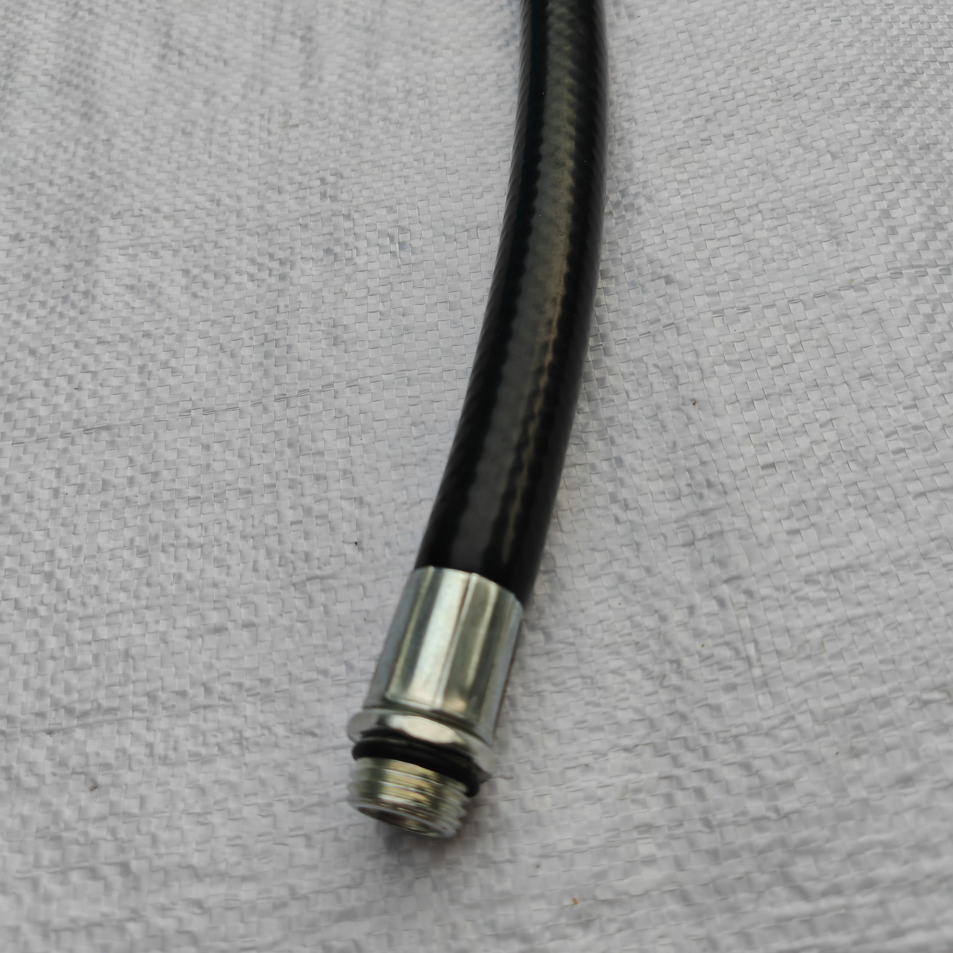 Fire Extinguisher Firefighting Equipment with Powder Discharge Spray Tube and Leather Hose Accessory